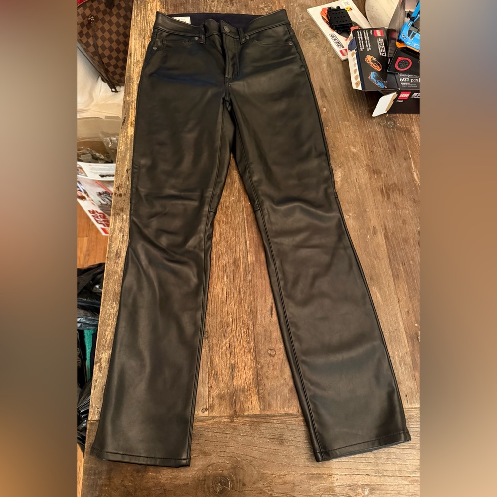 GAP Vintage Slim High Rise Pants - Black faux leather